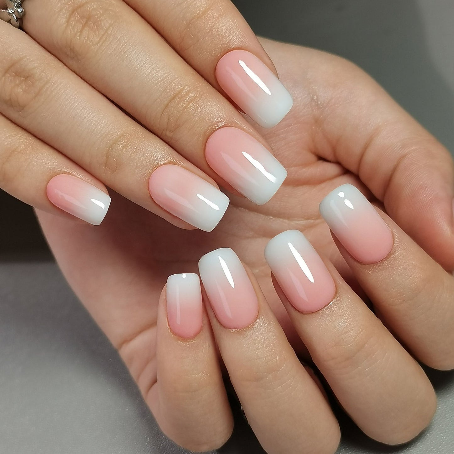Gelį lipnios nagai 16 dydžių - 32 vnt. rinkinys X0045FBENJ
