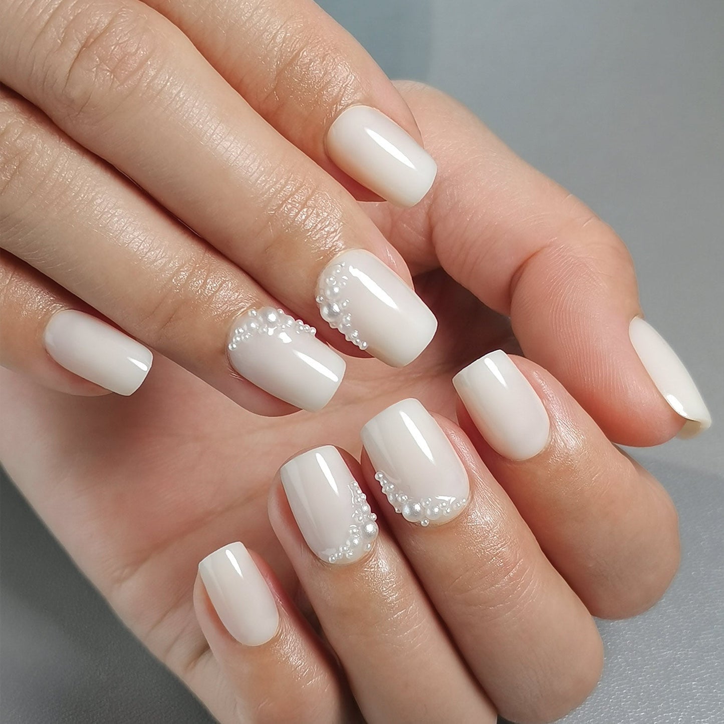 Gel presuotos nagų priauginimo rinkinys 16 dydžių - 32 vnt. X004NZID1R